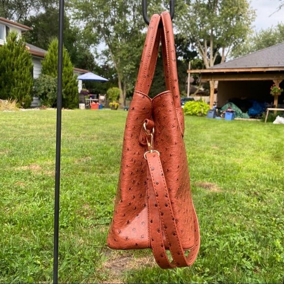 Grossi Burnt  Orange Textured Faux Leather Handbag - Picture 5 of 14